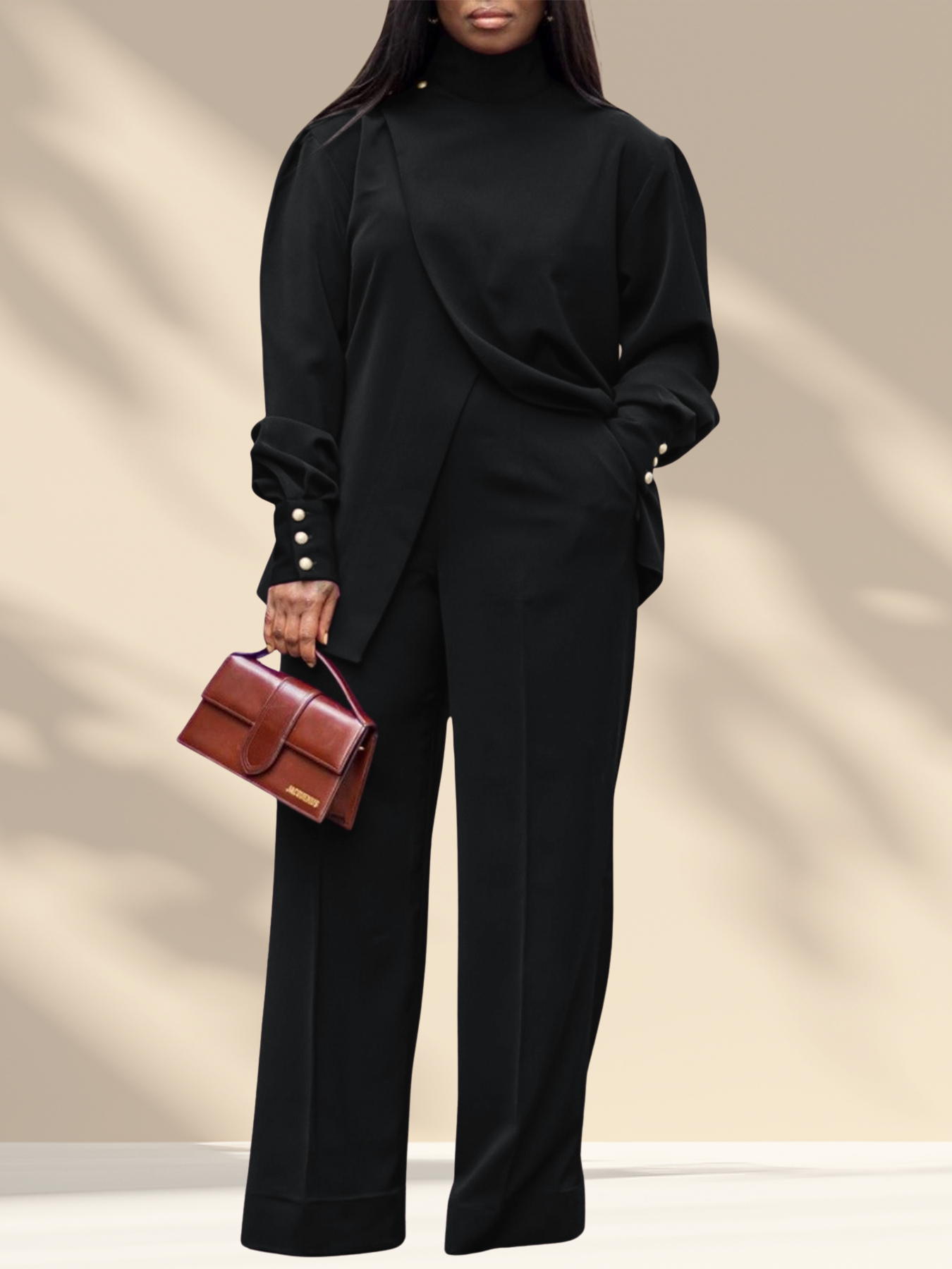 Asymmetrisches Set mit hohem Kragen