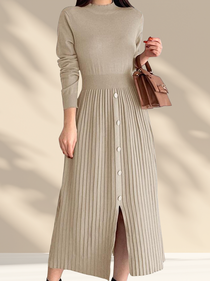 Geknöpftes Strickkleid