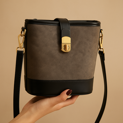 The Éloise Bucket Bag